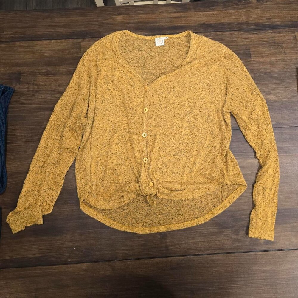 Women's Yellow and Gold Jumper